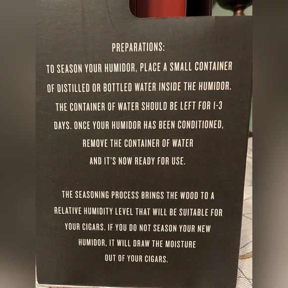 Bond Street Desktop With Built-in Humidor Cigar Case Brand New In Box - Picture 5 of 16